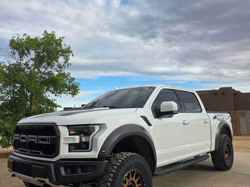2020 Ford F-150 Raptor SuperCrew Cab 5 1/2 ft AWD/4WD