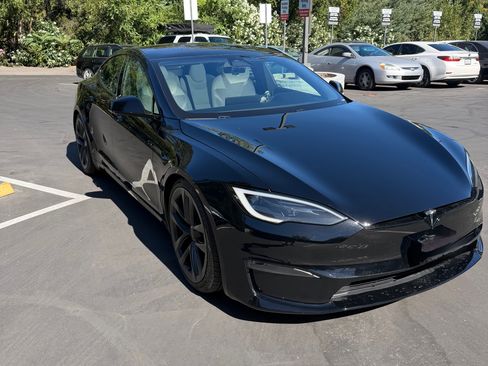 2023 Tesla Model S Standard Range AWD/4WD