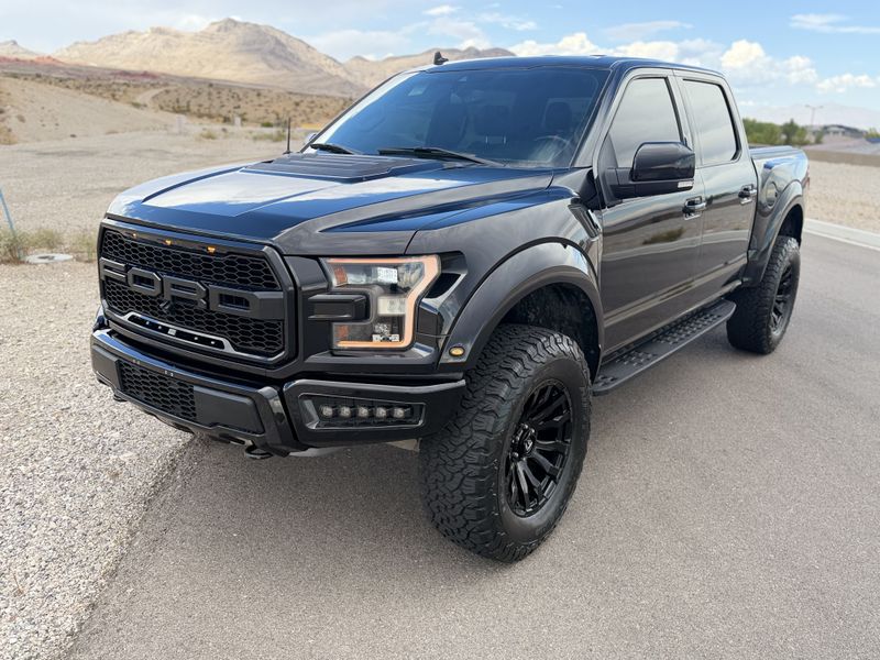 2020 Ford F-150 Raptor SuperCrew Cab 5 1/2 ft AWD/4WD